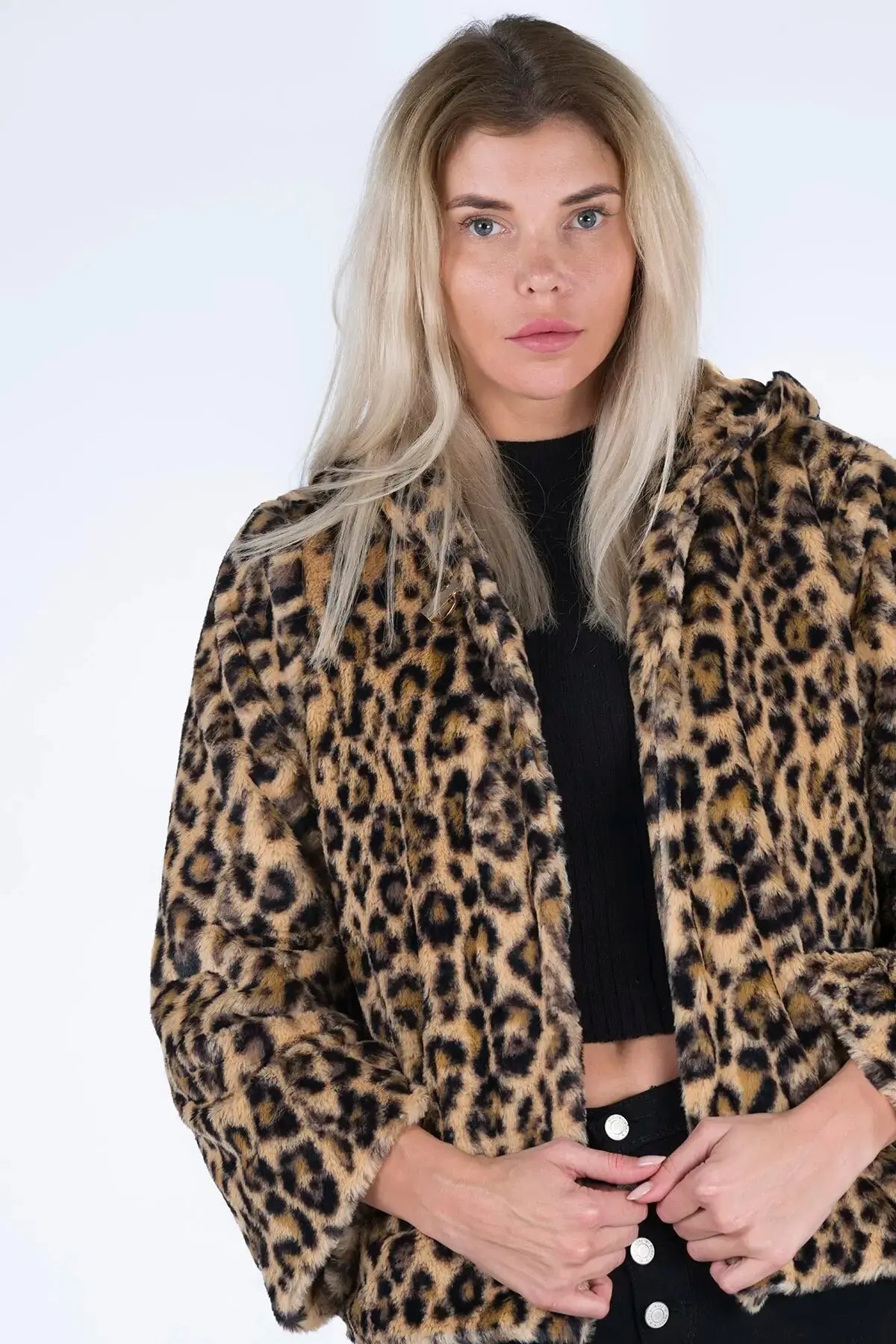 Wild Leopard fur coatSeduction