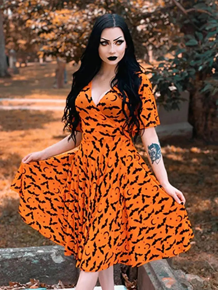 Vangelo gotisches orangefarbenes Kleid