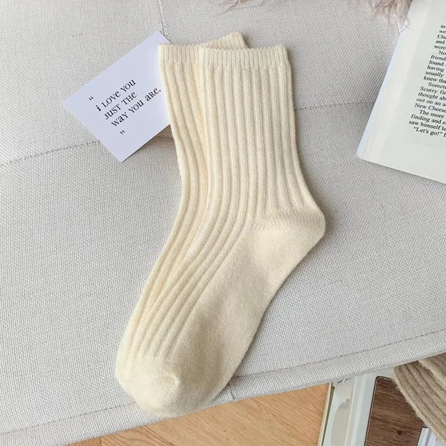 Calcetin cashmere socks for women