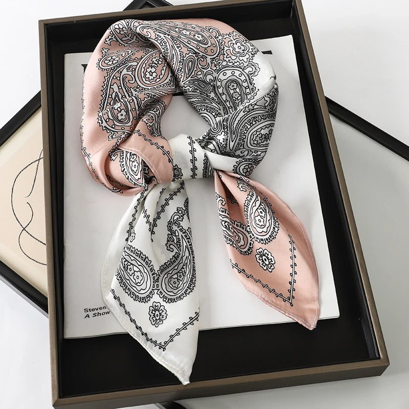 Foulard Carré en Soie Femme Sarelia