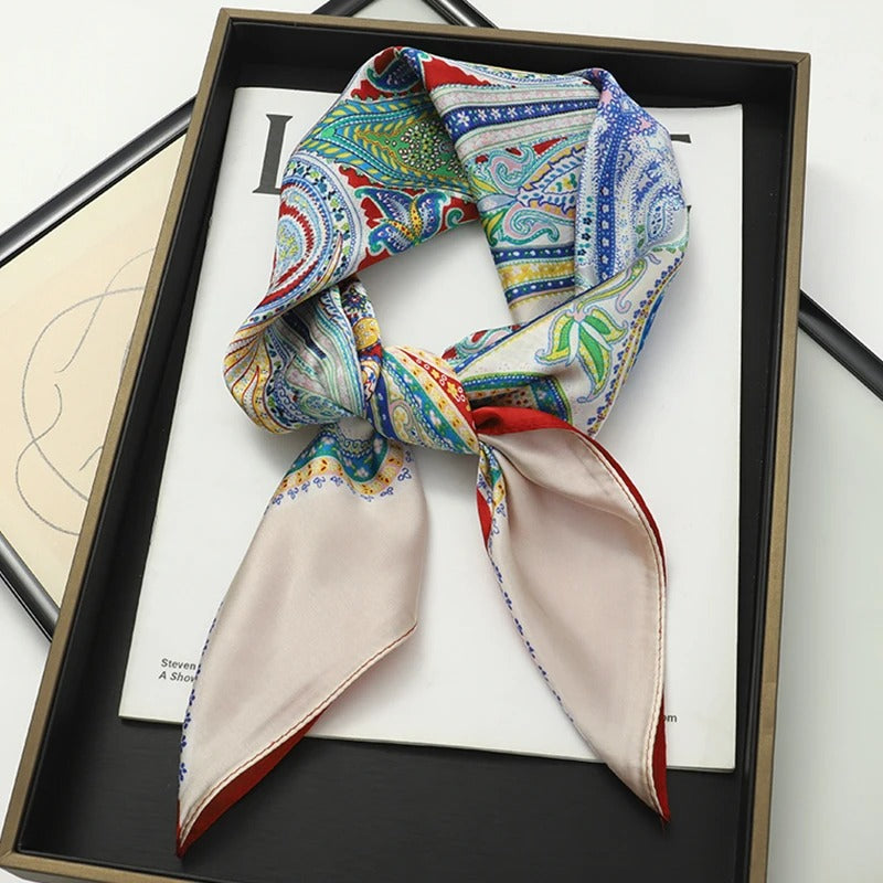 Foulard Carré en Soie Femme Sarelia